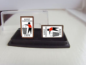 【送料無料】メンズアクセサリ— アーセナルエリアバッジメンズカフスボタンarsenal supporters keep your area tidy badge mens cufflinks gift
