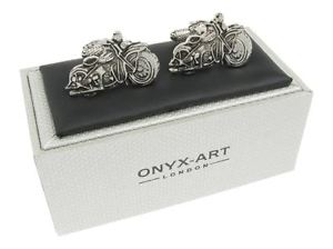 【送料無料】メンズアクセサリ—　バイクライダーカフスボタンオニキスアートボックスバイクバイカーmot..