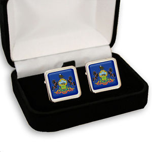 pennsylvania flag mens cufflinks us state usa gift box engravingペンシルバニアメンズカフスボタンアメリカボックス※注意※NYからの配送になりますので2週間前後お時間をいただきます。人気の商品は在庫が無い場合がございます。ご了承くださいませ。サイズの種類の商品は購入時の備考欄にご希望のサイズをご記載ください。　携帯メールでの登録ですと楽天からのメールが届かない場合がございます。