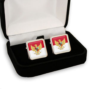 【送料無料】メンズアクセサリ—　インドネシアインドネシアエンブレムメンズカフスボタンボックスindonesia indonesian flag amp; emblem men’s cufflinks gift box engraving