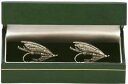 fly cufflinks for salmon and trout fishing pewterサーモントラウトピューターカフスボタンフライ※注意※NYからの配送になりますので2週間前後お時間をいただきます。人気の商品は在庫が無い場合がございます。ご了承くださいませ。サイズの種類の商品は購入時の備考欄にご希望のサイズをご記載ください。　携帯メールでの登録ですと楽天からのメールが届かない場合がございます。