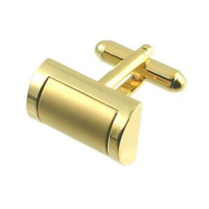 【送料無料】メンズアクセサリ—　サテンゴールドカフリンクスオプションボックスオンsatin rectangle gold cufflinks optional engraved personalised box