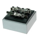 【送料無料】メンズアクセサリ— レーシングカータイバーセットracing car tie bar amp; cufflink set