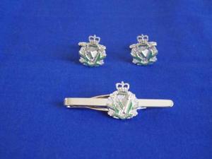 【送料無料】メンズアクセサリ—　ロイヤルアイリッシュカフリンクタイグリップクリップセットroyal iri..