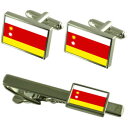【送料無料】メンズアクセサリ— シティモルドバカフスボタンタイクリップボックスセットorhei city moldova flag cufflink...