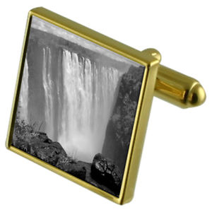 victoria falls goldtone cufflinks crystal tie clip gift setビクトリアカフスボタンクリスタルタイクリップセット※注意※NYからの配送になりますので2週間前後お時間をいただきます。人気の商品は在庫が無い場合がございます。ご了承くださいませ。サイズの種類の商品は購入時の備考欄にご希望のサイズをご記載ください。　携帯メールでの登録ですと楽天からのメールが届かない場合がございます。