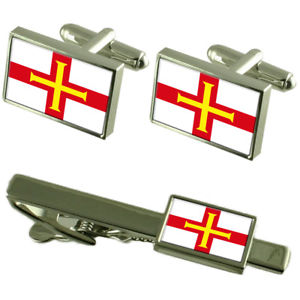 guernsey flag cufflinks tie clip matching box gift setガーンジーカフスボタンタイクリップマッチングボックスセット※注意※NYからの配送になりますので2週間前後お時間をいただきます。人気の商品は在庫が無い場合がございます。ご了承くださいませ。サイズの種類の商品は購入時の備考欄にご希望のサイズをご記載ください。　携帯メールでの登録ですと楽天からのメールが届かない場合がございます。