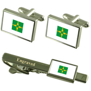 brasilia city brazil flag cufflinks engraved tie clip setブラジリアブラジルフラグカフスリンクネクタイピンセット※注意※NYからの配送になりますので2週間前後お時間をいただきます。人気の商品は在庫が無い場合がございます。ご了承くださいませ。サイズの種類の商品は購入時の備考欄にご希望のサイズをご記載ください。　携帯メールでの登録ですと楽天からのメールが届かない場合がございます。