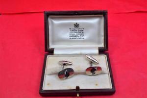 【送料無料】メンズアクセサリ— スターリングシルバーエナメルsterling silver painted dogs head enamel cufflinks garrard co ltd boxed