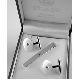 【送料無料】メンズアクセサリ—　スターリングシルバールビータイスライドセットsterling silver ruby tie slide amp; cufflink set