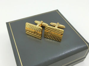 ダンヒル(カフス) 【送料無料】メンズアクセサリ—　ダンヒルカフスボタンゴールドデザインボックスビジネススーツbeautiful dunhill cufflinks gold design and box vintage business suit jewelry