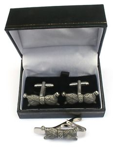 【送料無料】メンズアクセサリ—　ピューターカフスボタンタイクリップボックスセットknitting needles pewter cufflinks and tie clip set gift boxed