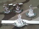 【送料無料】メンズアクセサリ— カフリンクスバッジネクタイクリップセットgreen howards cufflinks, badge, tie cl...