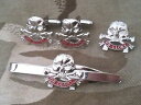 【送料無料】メンズアクセサリ— クイーンズロイヤルカフスボタンバッジネクタイクリップセットqueens royal lancers cufflink...