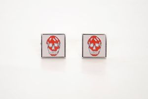 【送料無料】メンズアクセサリ—　アレキサンダーマックイーンクラシックスカルスクエアカフスボタンalexander mcqueen classic skull square cufflinks perfect gift