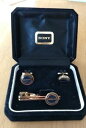 【送料無料】メンズアクセサリ— sonyカフスリンクタイピンセットsony cufflinks and tiepin gift set