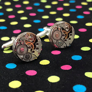 steampunk watch gear cufflinkswedding giftギアカフスボタンウォッチウェディング※注意※NYからの配送になりますので2週間前後お時間をいただきます。人気の商品は在庫が無い場合がございます。ご了承くださ...