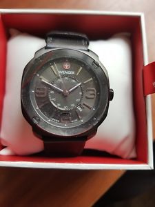 【送料無料】腕時計　ウォッチ　スイスウェンガーウォッチreloj suizo wenger escolta