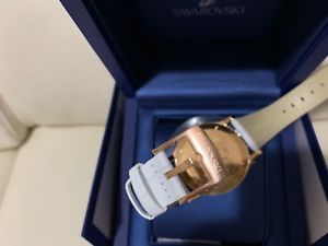 【送料無料】腕時計　ウォッチ　スワロフスキーアラームピンクゴールドswarovski octea classica asimtrico de oro rosa para mujer reloj 5095482 nuevo