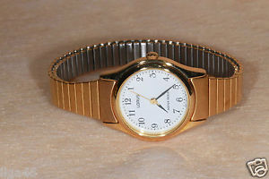 【送料無料】腕時計　ウォッチ　montre femme lorus