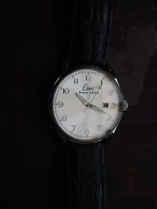 【送料無料】腕時計　ウォッチ　クオーツreloj de cuarzo lmite de hombre, funcionando bien