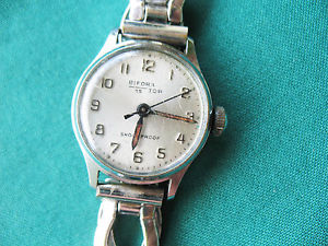 【送料無料】腕時計　ウォッチ　vieja seora reloj de pulserabiforafuncionan