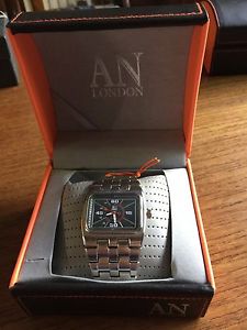 【送料無料】腕時計 ウォッチ プレゼンテーションボックスロンドンウォッチnuevo reloj para hombres un londres en caja de presentacin w141