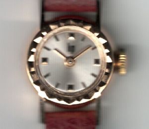 【送料無料】腕時計　ウォッチ　リップmontre dame lip or