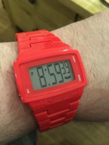 【送料無料】腕時計 ウォッチ ドルビーデジタルクロックレトロボックスオンvestal dolby digital reloj lcd retro dbpc 004 rojo en caja nuevo