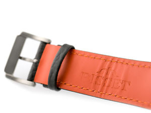 【送料無料】腕時計　ウォッチ　マルチファンクションタイタンスイスbisset bsce 36 10 atm wr titan multifuncin swiss made reloj hombre reloj de pulsera