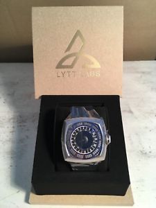 【送料無料】腕時計　ウォッチ　メカニカルアラーム￥ベルトlytt labs inicios mecnico reloj en acero y azul rrp 695 correa gratis de 2nd