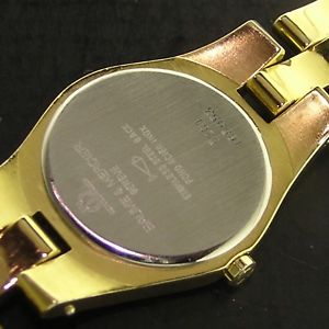 【送料無料】腕時計　ウォッチ　ボーメメルシエクォーツムーブメントbaume e mercier modlinea in acciaio placcato oro movimento al quarzo