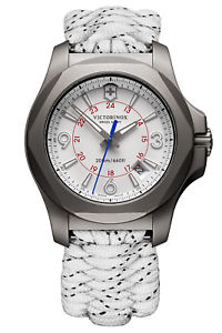 【送料無料】腕時計 ウォッチ チタンスカイハイvictorinox inox titanium sky high limited edition 2417721