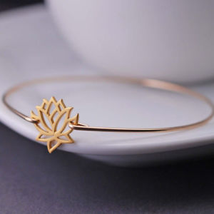 【送料無料】ブレスレット　アクセサリ—　ロータスブレスレットプランタンメインas fr50183 fleur de lotus bracelet entiers alliage de printemps main femme plaq