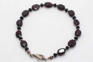 ̵ۥ֥쥹åȡꡡӡ֥쥹åȥС饹beaded bracelet with small dark red stones and 925 silver clasp