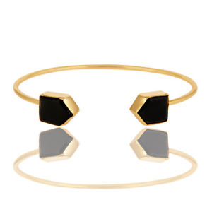 【送料無料】ブレスレット　アクセサリ—　イエローゴールドメッキオニキスカフブレスレット