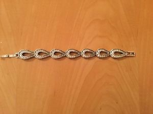 【送料無料】ブレスレット　アクセサリ—　ブライトンラインストーンブレスレットbrighton womens silver and gold rhinestone bracelet