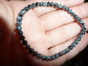 yzuXbg@ANZT?@Xgb`uXbgr[Ystretch bracelet in labradorite larkivite beads 4 mm