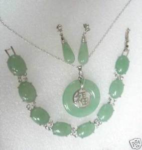 【送料無料】ブレスレット　アクセサリ—　ヒスイペンダントブレスレットイヤリングlmzb01 charming jade pendant bracelet earring silver plated gold plated set
