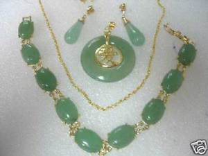 【送料無料】ブレスレット　アクセサリ—　ヒスイペンダントブレスレットイヤリングlmzb01 charming jade pendant bracelet earring silver plated gold plated set