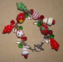 【送料無料】ブレスレット　アクセサリ—　ガラスクリスマスツリービーズトグルブレスレットglass charm~christmas trees beaded toggle bracelet