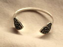 【送料無料】ブレスレット アクセサリ— シルバーカフスブレスレットアクセサリー dainty silver crystal heart cuff bracelet women fashion accessory(4)