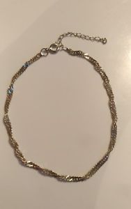 twisted bracelet in solid silverソリッドシルバーツイストブレスレット※注意※NYからの配送になりますので2週間前後お時間をいただきます。人気の商品は在庫が無い場合がございます。ご了承くださいませ。サイズの種類の商品は購入時の備考欄にご希望のサイズをご記載ください。　携帯メールでの登録ですと楽天からのメールが届かない場合がございます。