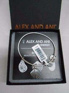 yzuXbg@ANZT?@AbNXV[VFuXbgVo[^O{bNXJ[halex and ani sea shell charm bracelet silver finish with tagsboxcard