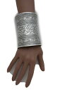 【送料無料】ブレスレット アクセサリ— カフブレスレットファッションジュエリーwomen long silver metal cuff bracelet fashion jewelry wonder filigree flowers(4)