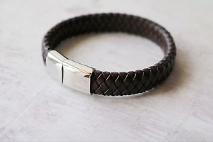 楽天hokushin【送料無料】ブレスレット　アクセサリ—　パーソナライズメンズレザーブレスレットサイズpersonalised mens leather bracelet various sizes 17cm, 19cm, 21cm, 23cm