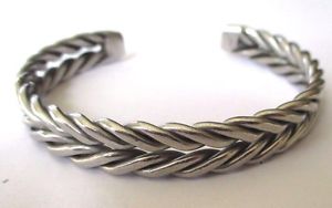 【送料無料】ブレスレット　アクセサリ—　ヴィンテージ3552vintage jewelry bracelet silver open braided rigid 3552