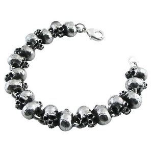 icial alchemy gothic killing fields bracelet silver skulls smallゴシックフィールドブレスレットシルバー※注意※NYからの配送になりますので2週間前後お時間をいただきます。人気の商品は在庫が無い場合がございます。ご了承くださいませ。サイズの種類の商品は購入時の備考欄にご希望のサイズをご記載ください。　携帯メールでの登録ですと楽天からのメールが届かない場合がございます。