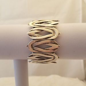 【送料無料】ブレスレット　アクセサリ—　ピューターストレッチブレスレットhandmade silver plated pewter stretch bracelet