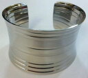 【送料無料】ブレスレット　アクセサリ—　ライアソフィアカフスブレスレット64 rvlia sophia integer cuff bracelet retired polished silver 64 rv